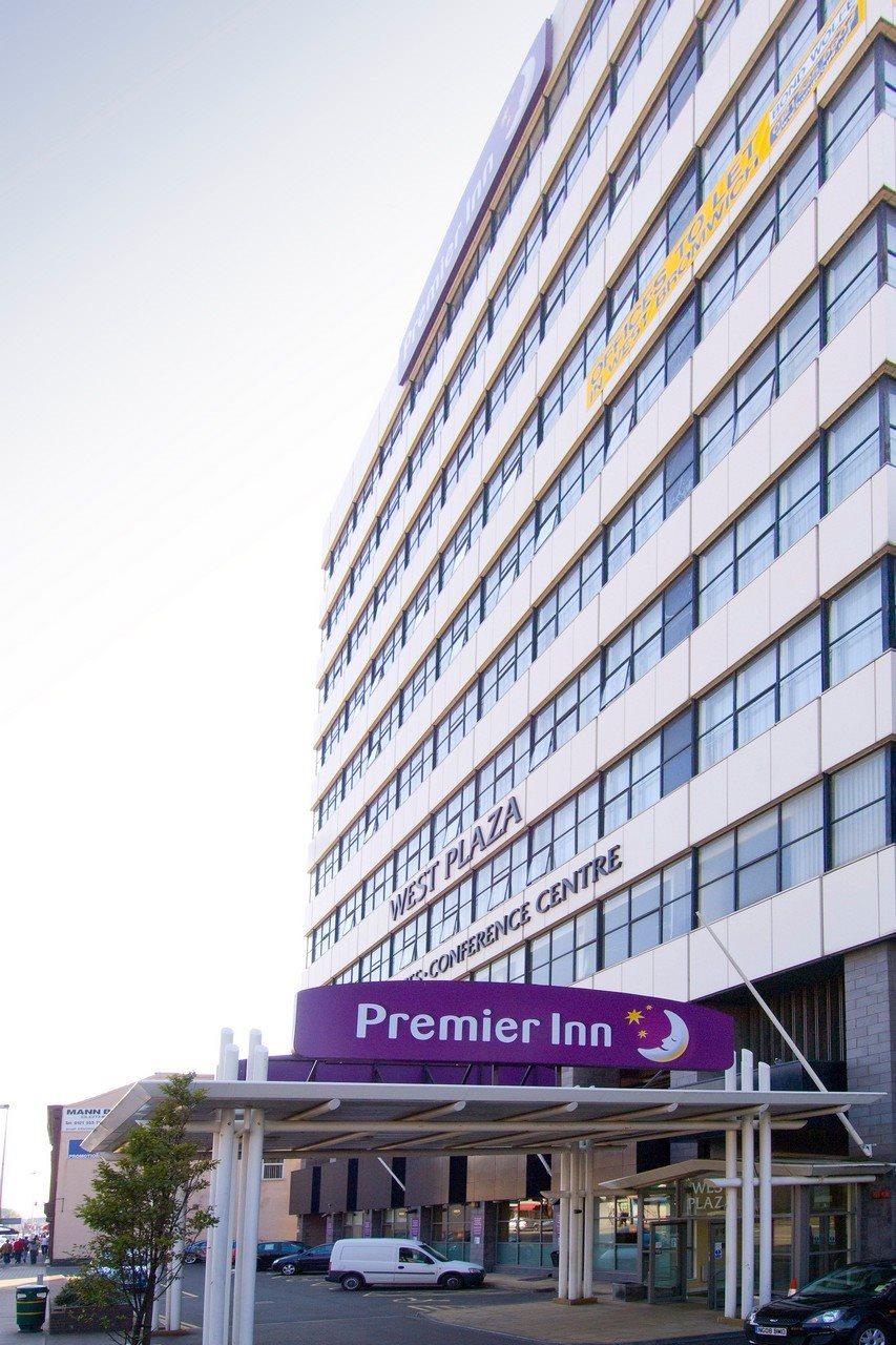 Premier Inn West Bromwich Central Екстер'єр фото