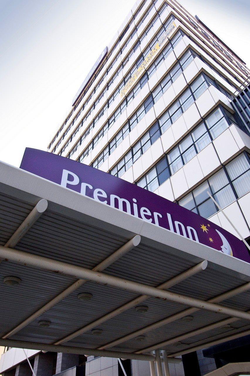 Premier Inn West Bromwich Central Екстер'єр фото