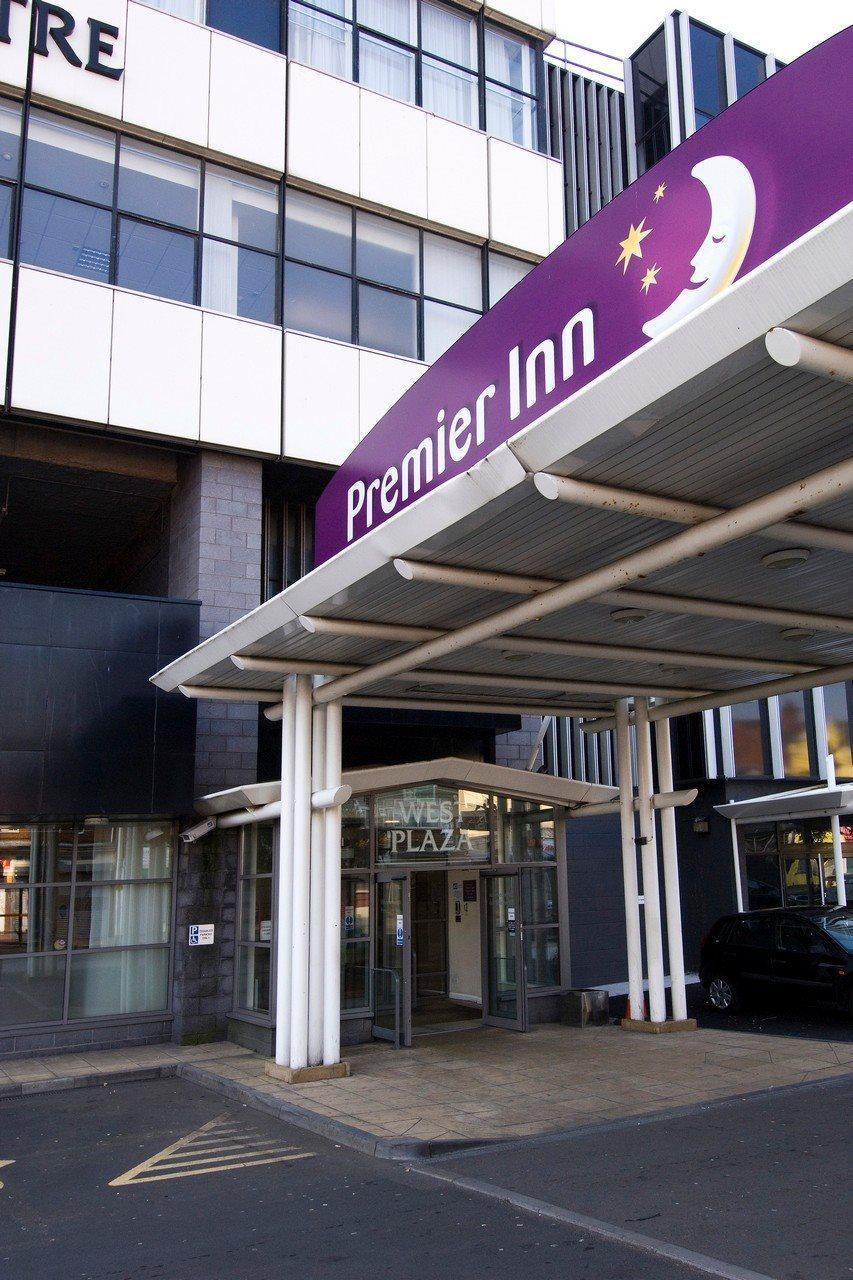 Premier Inn West Bromwich Central Екстер'єр фото